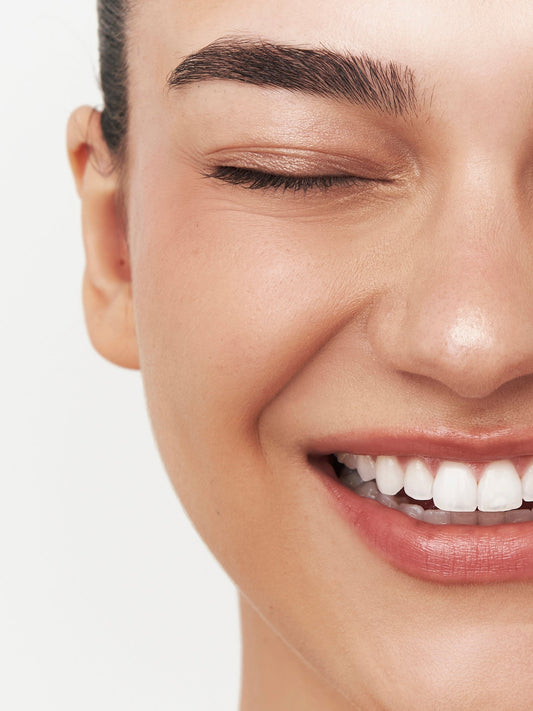 Lavar muito o rosto faz mal?